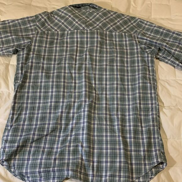 COLUMBIA, insect blocker, long sleeve, button down, mesh vent back - Picture 7 of 12